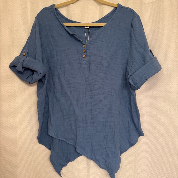 Blue half sleeve or button up sleeve asymmetric hemline top, boho, casual, comfy - Picture 6 of 9